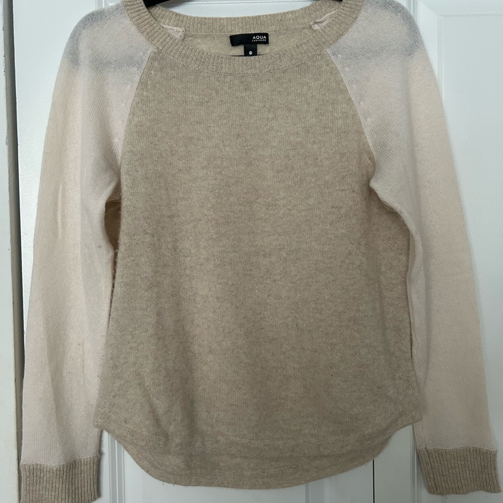 Aqua 100% Cashmere Sweater